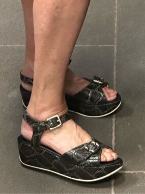 Agl Genuine Leather Black Platform Sandals, Snakeskin, Italy